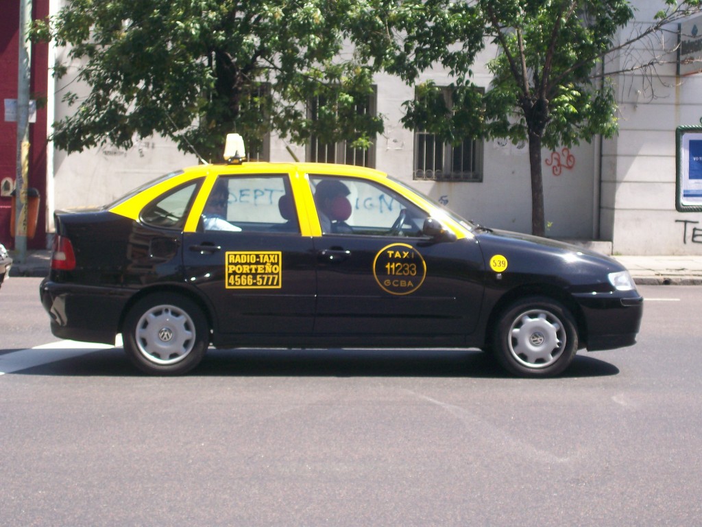 Taxi_in_Buenos_Aires